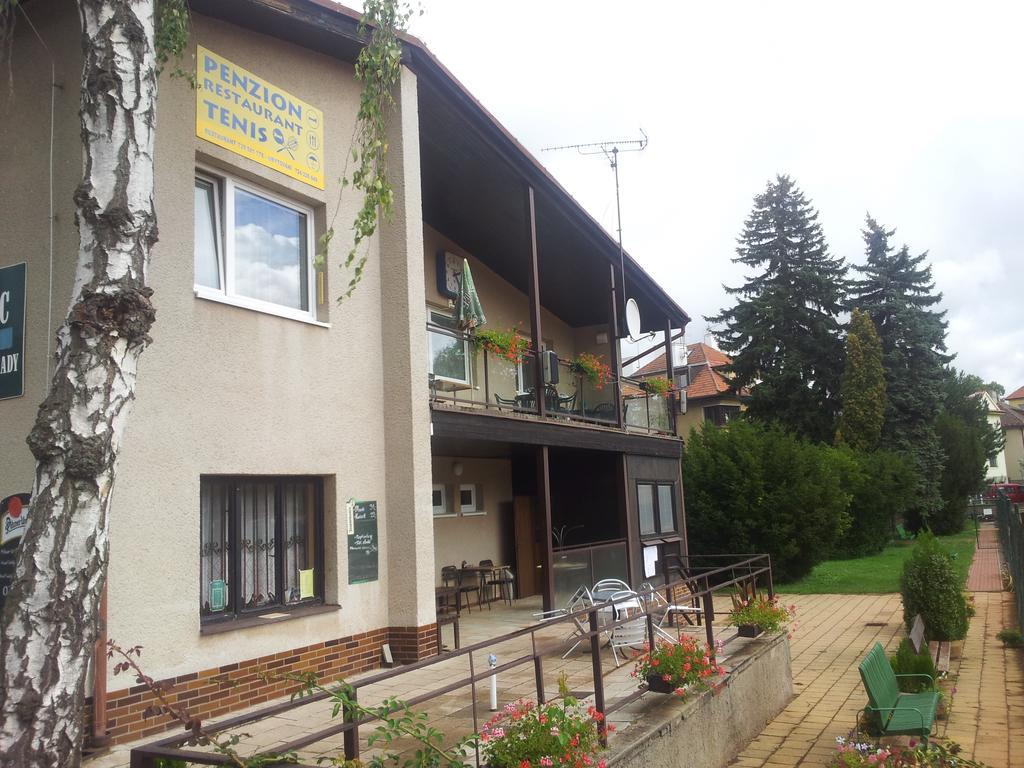 Penzion Tenis Poděbrady Exterior foto