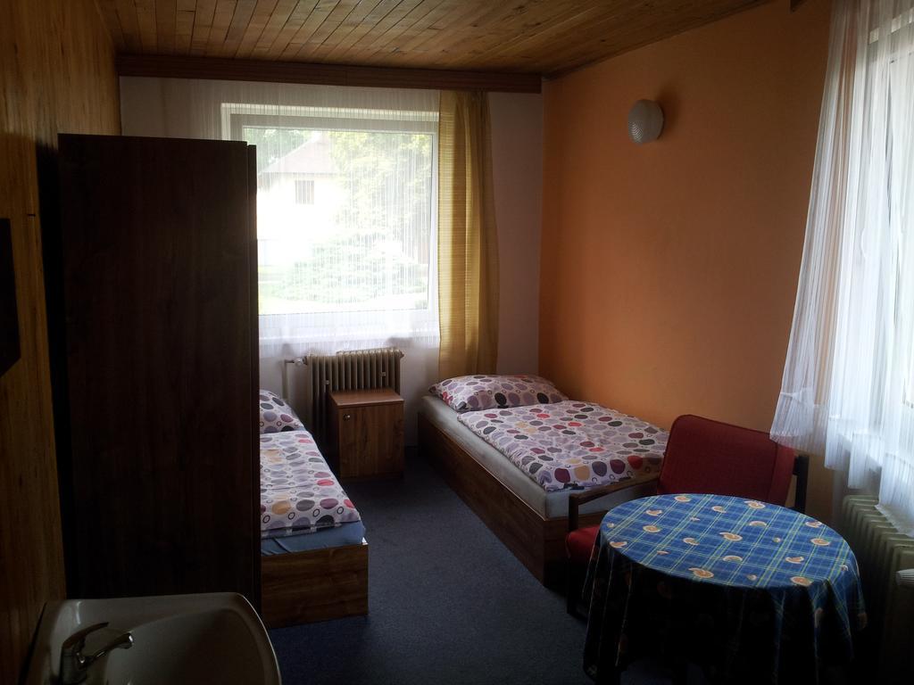 Penzion Tenis Poděbrady Zimmer foto