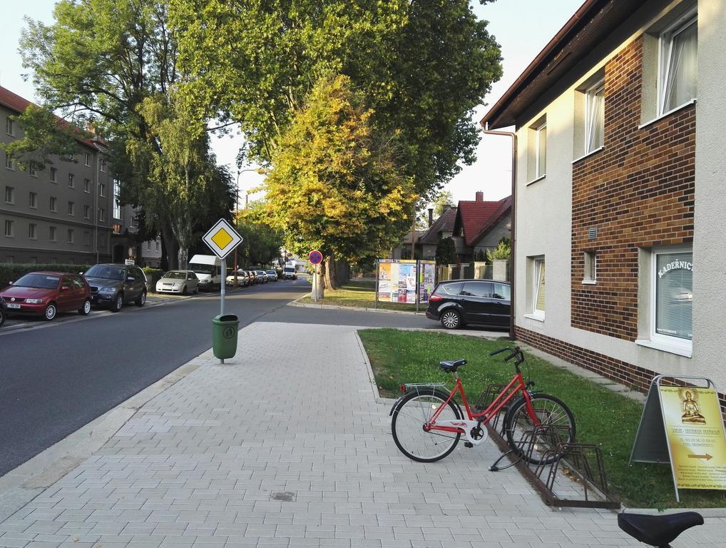 Penzion Tenis Poděbrady Exterior foto